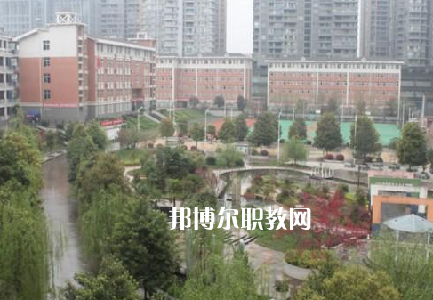 遵義航天工業(yè)學(xué)校2022年報名條件、招生要求、招生對象