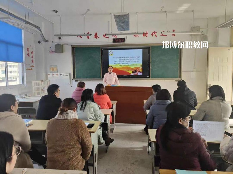 江蘇啟東中等專業(yè)學(xué)校2022年報(bào)名條件、招生要求、招生對(duì)象