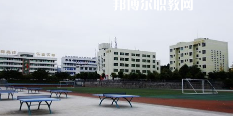 閬中江南高級職業(yè)中學2022年報名條件、招生要求、招生對象