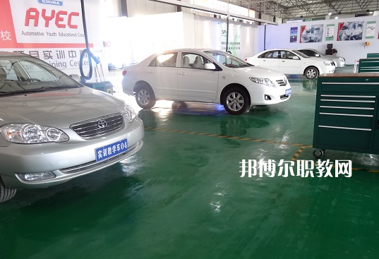 江蘇贛榆中等專(zhuān)業(yè)學(xué)校2022年報(bào)名條件、招生要求、招生對(duì)象