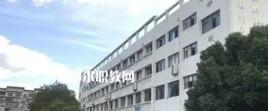 遂寧應用高級技工學校2022年學費，收費多少