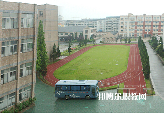 揚州市弘揚中等專業(yè)學(xué)校2022年報名條件、招生要求、招生對象