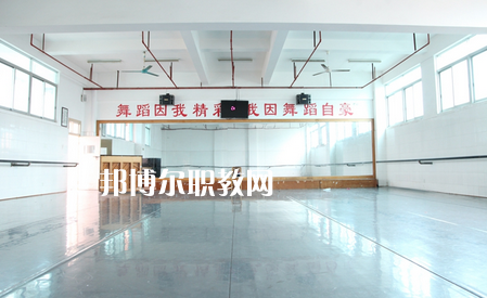 廣西藝術(shù)學(xué)校2022年報(bào)名條件、招生要求、招生對象