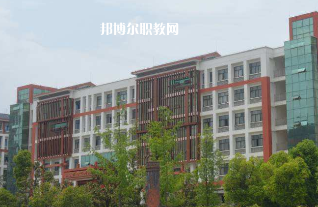 黔西南民族職業(yè)技術(shù)學(xué)院(中職部)2022年報(bào)名條件、招生要求、招生對(duì)象