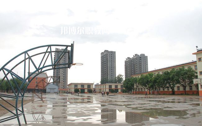華北工業(yè)學(xué)校2022年報(bào)名條件、招生要求、招生對(duì)象