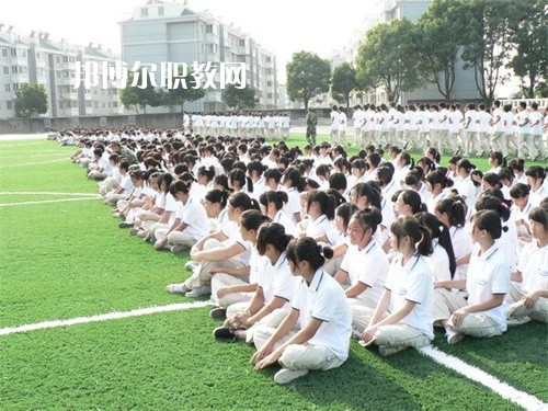 安慶工業(yè)學(xué)校2022年報(bào)名條件、招生要求、招生對(duì)象