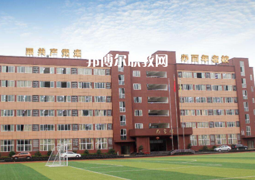 重慶工業(yè)管理職業(yè)學(xué)校2022年報(bào)名條件、招生要求、招生對(duì)象