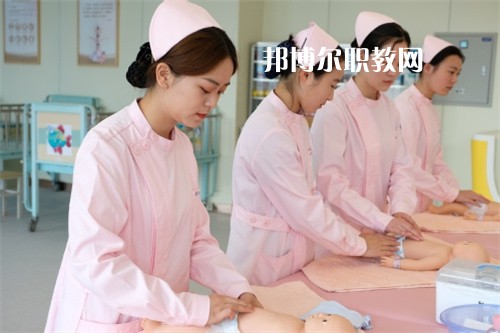 云南2022年衛(wèi)校?？茖W校