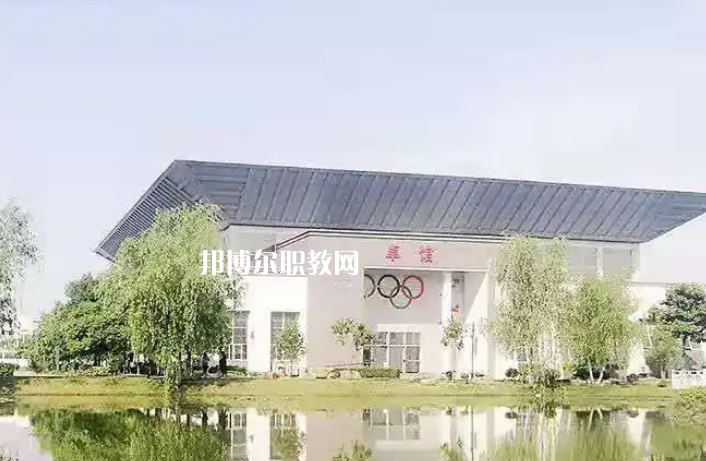 江蘇高淳中等專業(yè)學(xué)校2022年報名條件、招生要求、招生對象