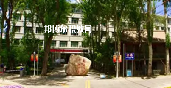 青海高職?？圃盒Ｅ琶?強(qiáng)