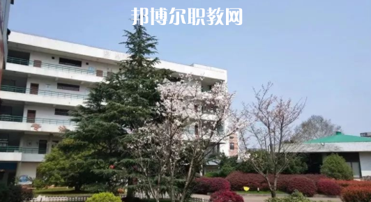 2023蘭溪市第六中學(xué)招生計劃 招生人數(shù)是多少(附要求、條件、對象)