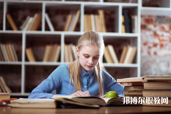 江西哪里的中專學(xué)校能讀采茶專業(yè)