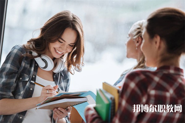 江西哪里的職業(yè)學(xué)校能讀社會(huì)工作專業(yè)
