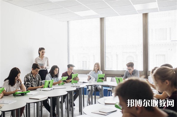 山東哪里的中專學校能讀現(xiàn)代物流專業(yè)
