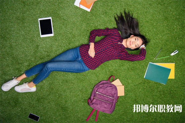 山東哪里的中職學(xué)校能讀空中乘務(wù)專業(yè)專業(yè)