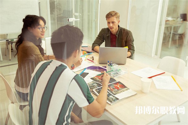 河南哪里的技工學(xué)校能讀高星級飯店運營與管理專業(yè)