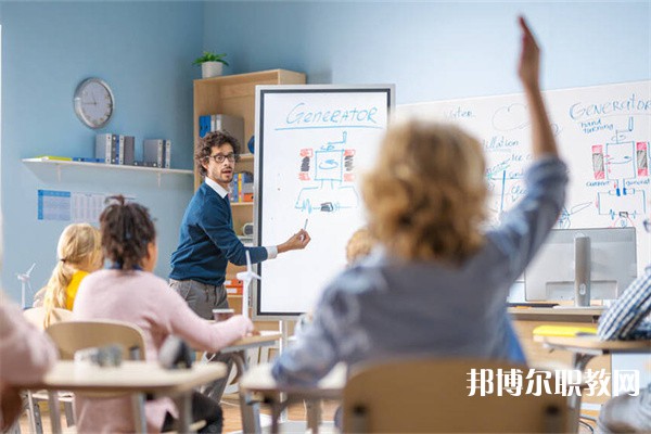 河南哪里的中專學(xué)校能讀計(jì)算機(jī)數(shù)字媒體技術(shù)專業(yè)