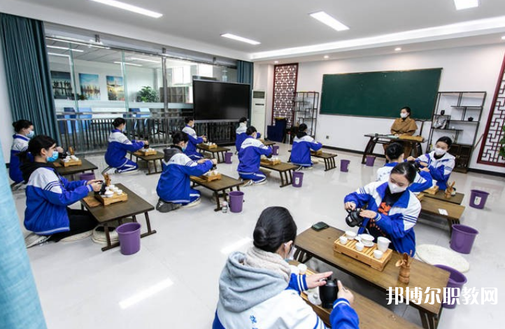 四川興科城市交通技工學校2024年報名條件、招生要求、招生對象