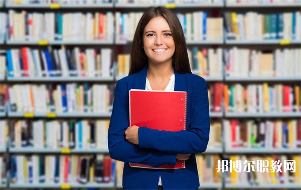 河南哪里的中職學(xué)校能讀軟件與信息服務(wù)專業(yè)