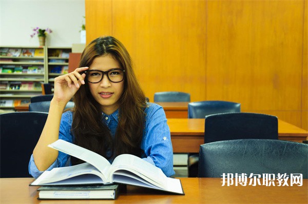 河南哪里的中職學校能讀雙語幼教（學前教育）專業(yè)