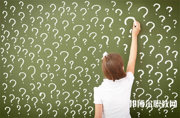 河南哪里的中職學(xué)校能讀服裝設(shè)計(jì)專(zhuān)業(yè)