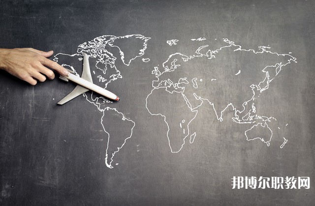 河南哪里的中專學(xué)校能讀機電設(shè)備安裝與運行專業(yè)