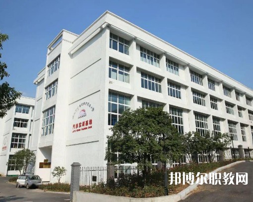 富陽學(xué)院2023年招生錄取分數(shù)線（2024參考）