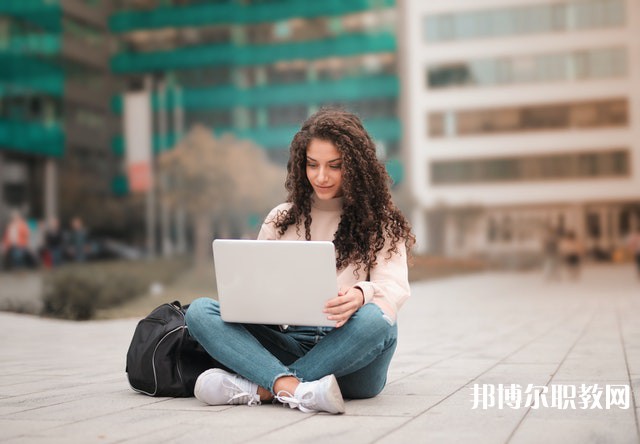 廣西哪里的中職學校能讀建筑工程施工(工程造價)專業(yè)