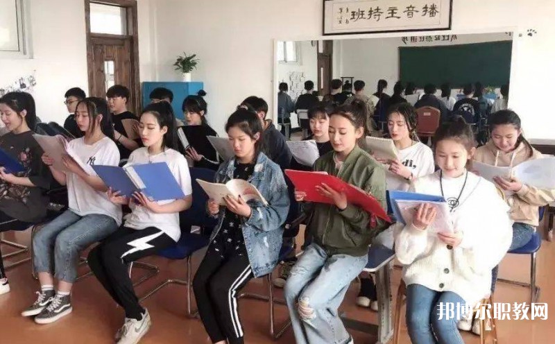 2024營口市戲曲學(xué)校招生計劃 招生人數(shù)是多少(附要求、條件、對象)