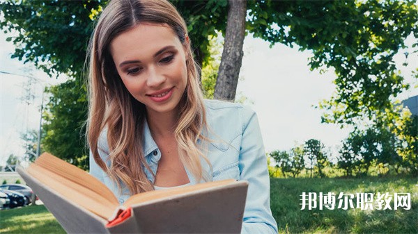 廣西哪里的職業(yè)學(xué)校能讀司法警察、特警專業(yè)