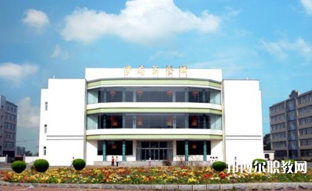 2025沈陽醫(yī)學(xué)院附屬衛(wèi)生學(xué)校招生計(jì)劃 招生人數(shù)是多少(附要求、條件、對象)